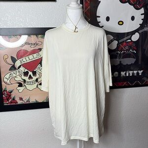 Oversized White Gym T-Shirt